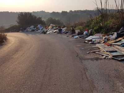 Lama Balice, il parco naturale diventato una discarica a cielo aperto